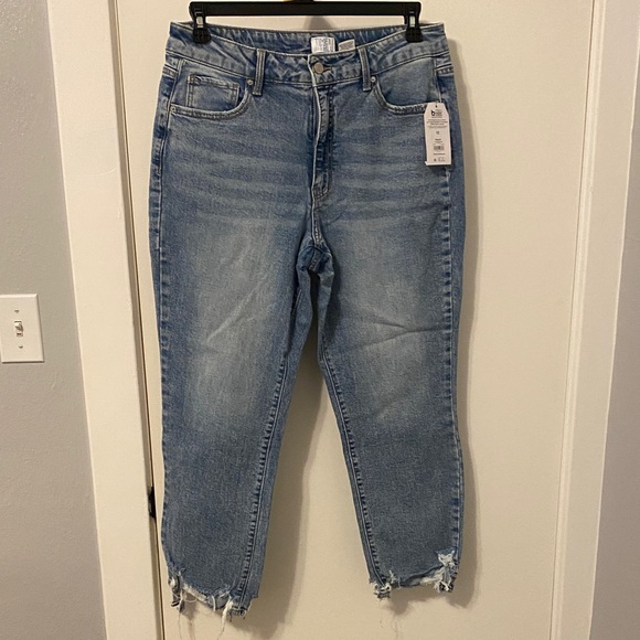 Jeans - Picture 6 of 12